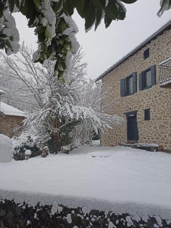 Maison de Montagne, 140 m2, 3 chambres, 2 sdb - 4