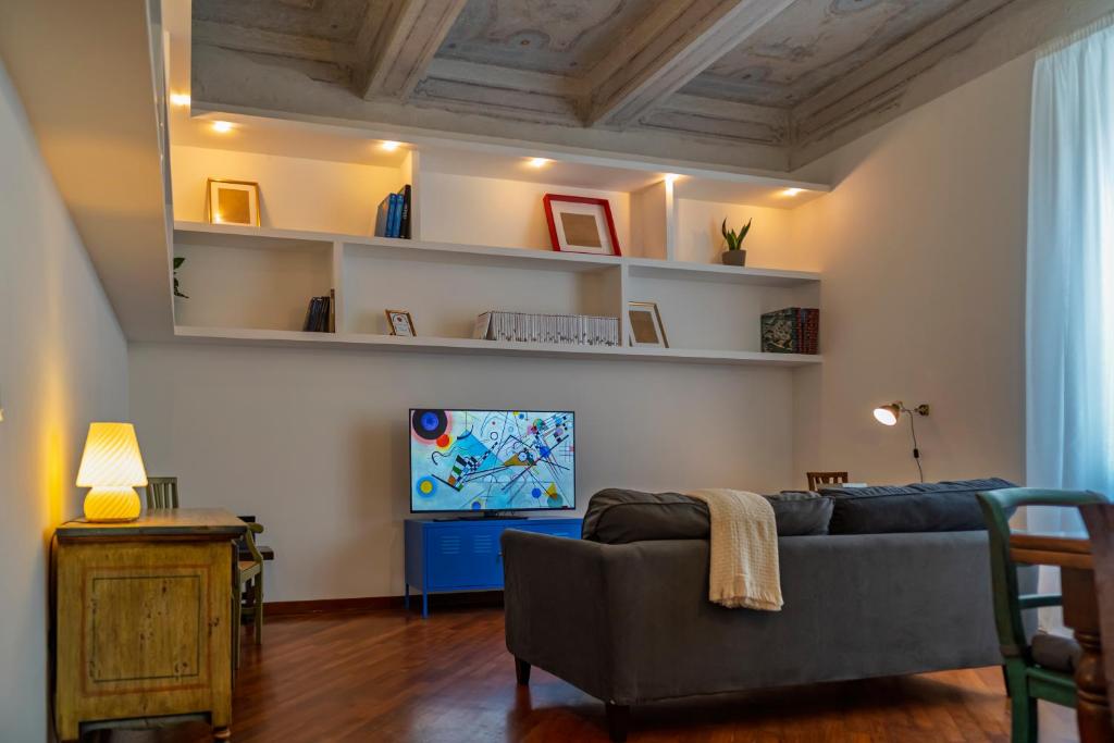 Valeria Comfort Home Livorno near Shipyard - 3