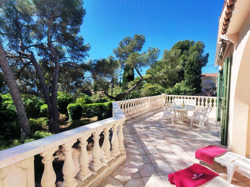 Appartement ensoleillé avec terrasse et plage à proximité - 2