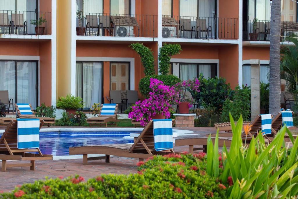 Flamingo Vallarta Hotel & Marina photo
