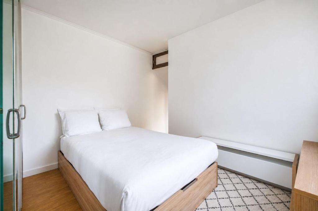 Saint-Germain 110 m2 Parisien, Poutres Piano - 2