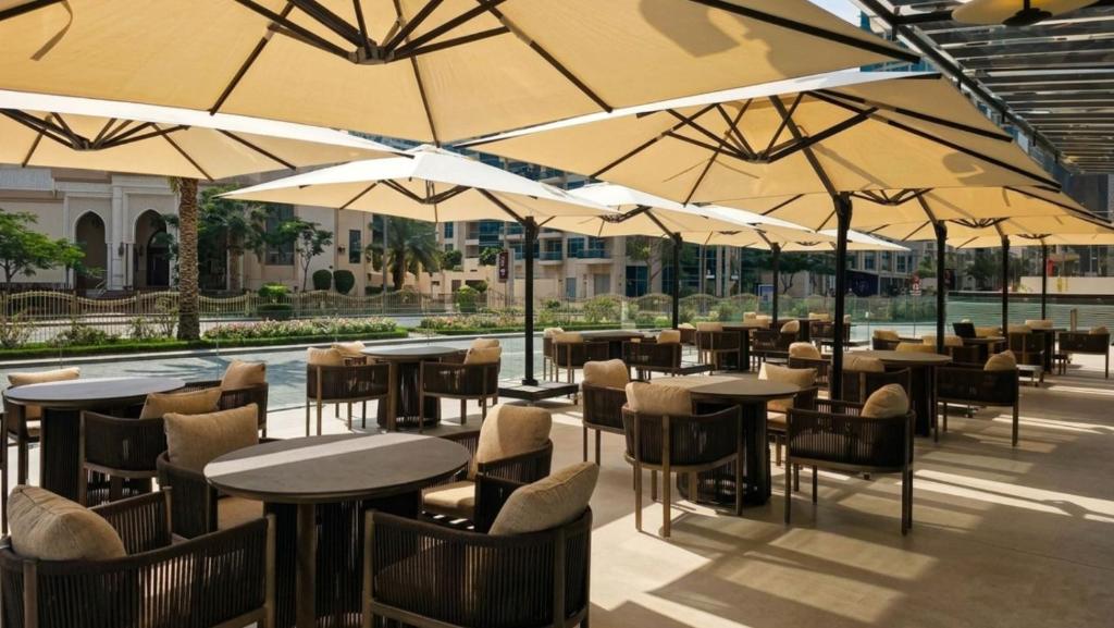 Restaurant, Barcelo Residences Dubai Marina in Dubai