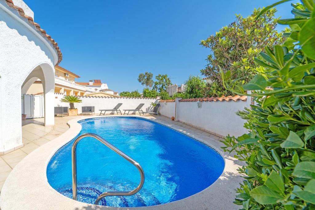 WELCS CASA 368 EMP con piscina privada - 2