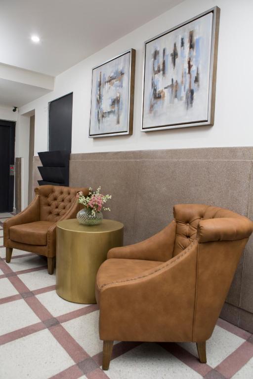Suites Rio Elba photo