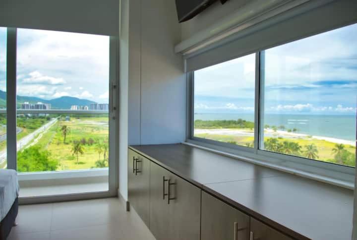 Luxury Ocean View Apartment in Pozos Colorados - 4