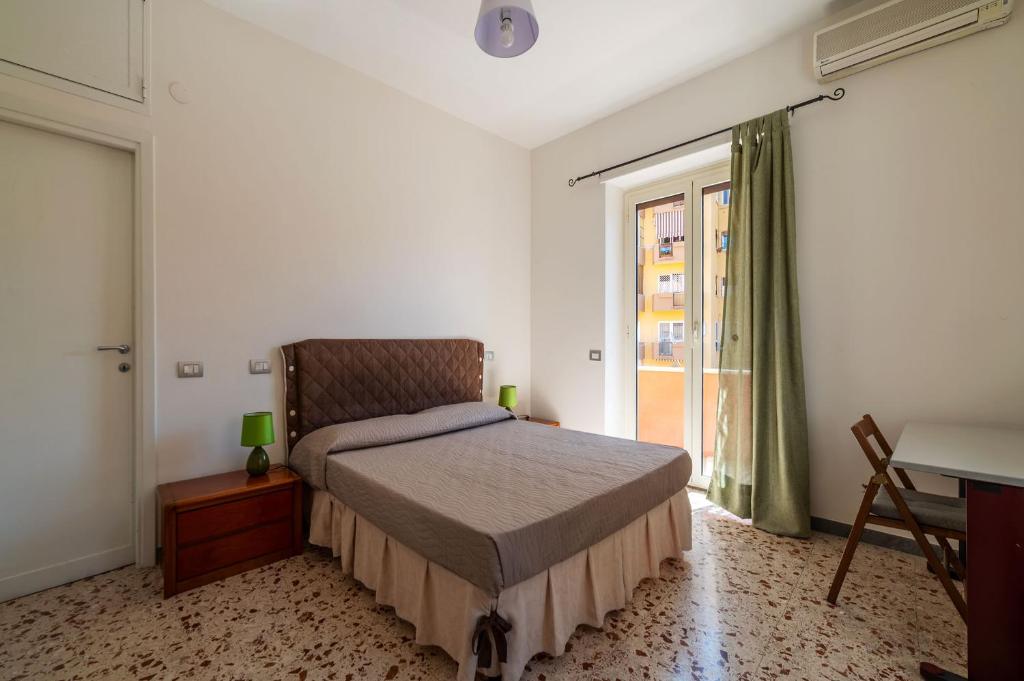 GuestHost - Bright Balcony Apartment Appiano - 2
