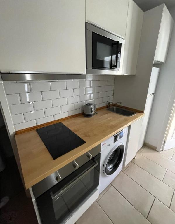 Acogedor apartamento a pocos pasos de la playa por TuriVida - 2
