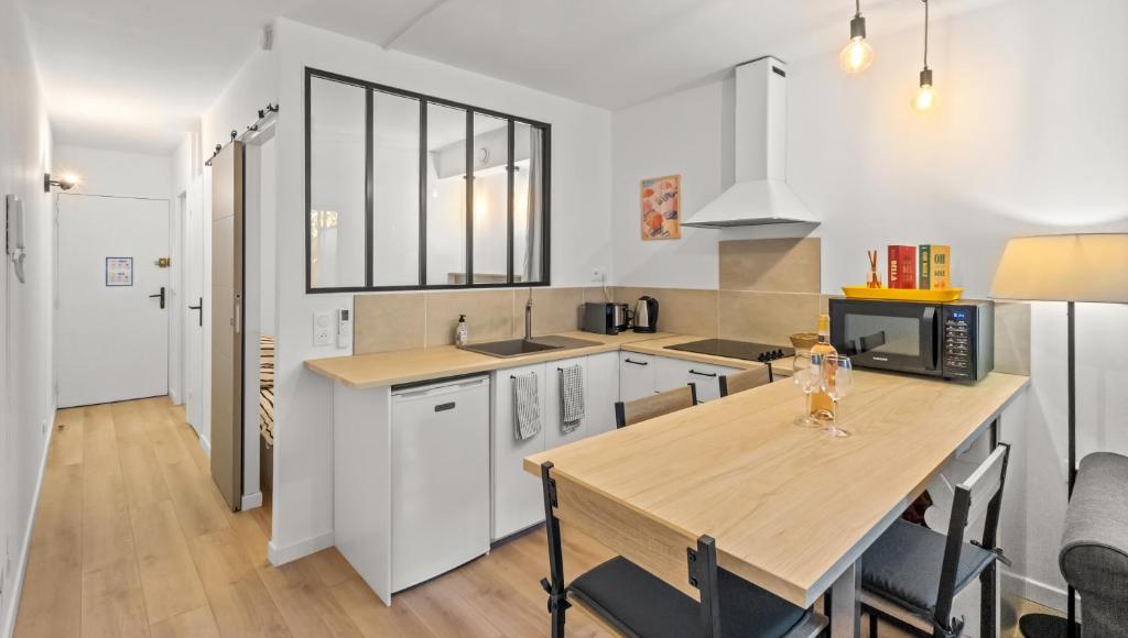 Renovated 2 room apartment with swimming pool 4 people - 4