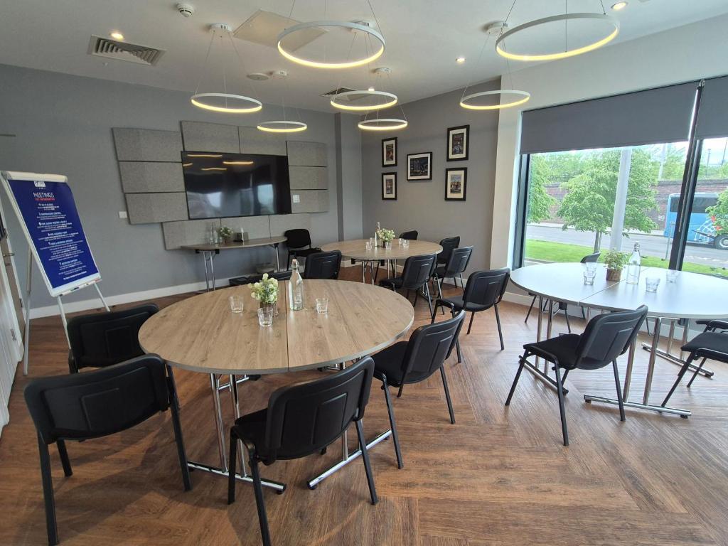 Meeting room / ballrooms, Holiday Inn Express Stockport By IHG in Manchester