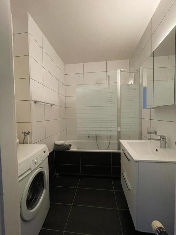 Beautiful 2 bedrooms Apartment in Geneva - Arenieres - 5
