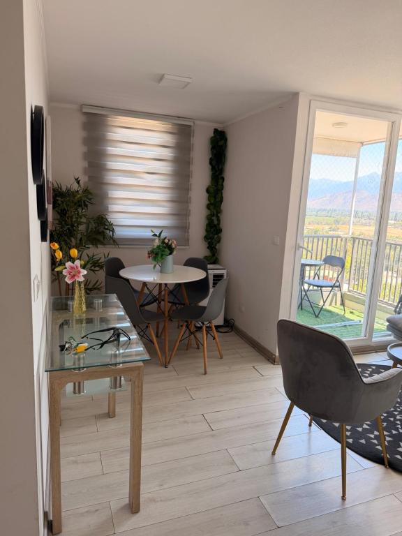 Dep moderno al costado de HHRR , parking privado , wifi , cercano a panamericana 5 - 5