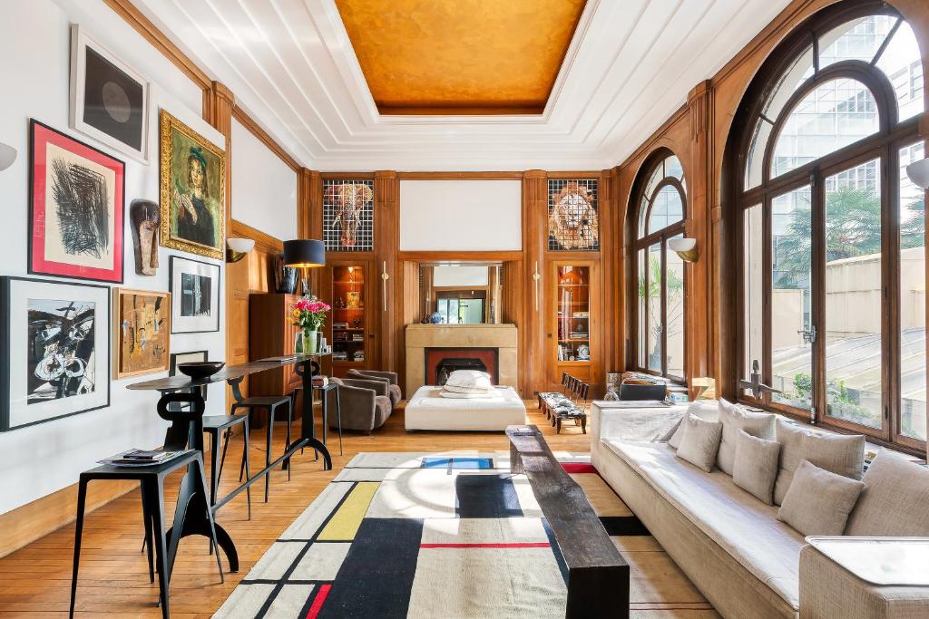 Par056 - Mansion-Style Apartment by Parc Monceau - 4