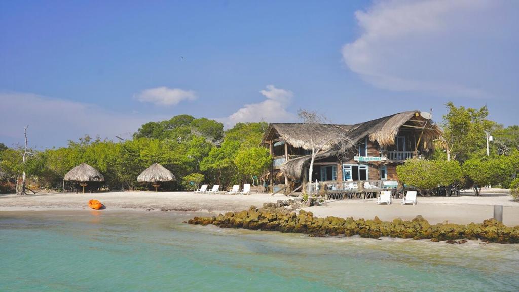 Isla Curiosa, paraíso frente al mar Caribe - 4