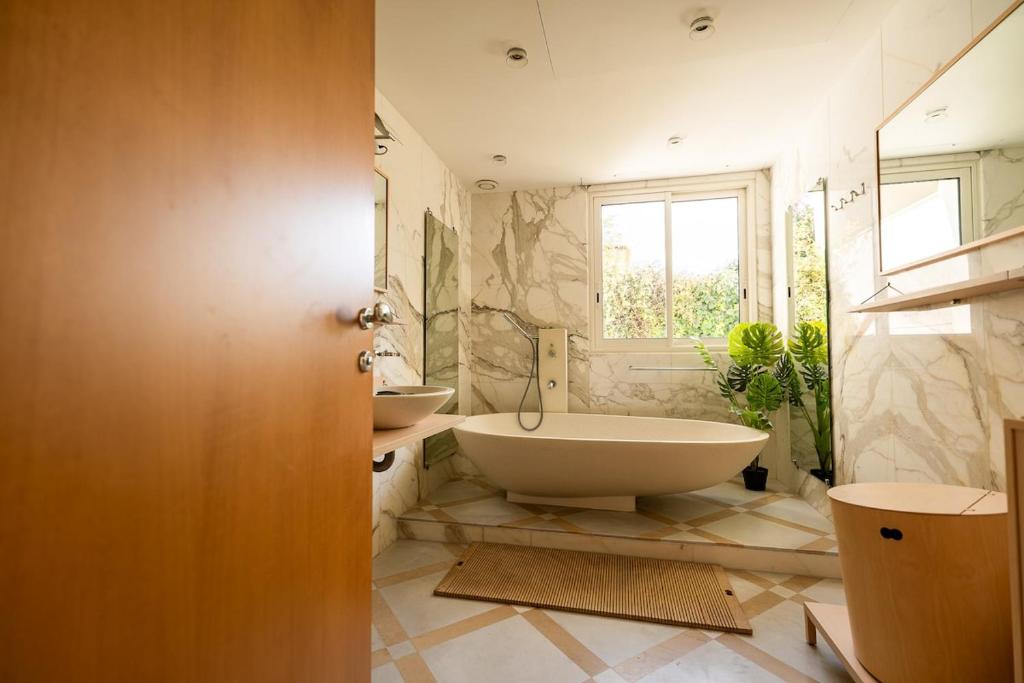 La Villa Riviera - 4