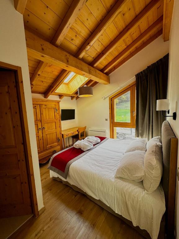 Chalet Alpin avec piscine, jacuzzi et salle de jeux - 4