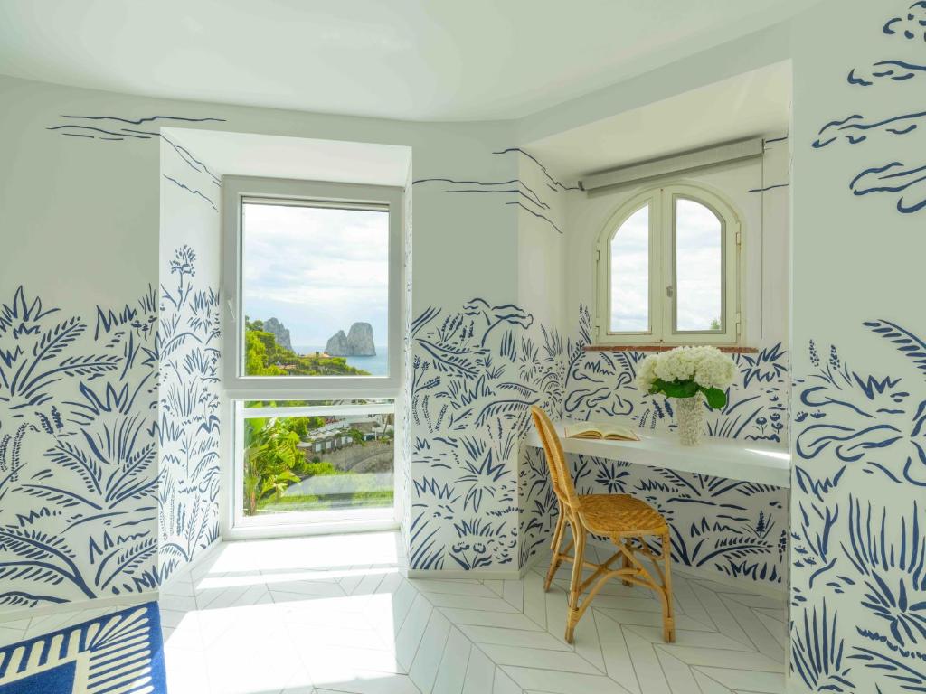 Tenuta Saracena Capri, private beach front estate with panoramic pool - 2