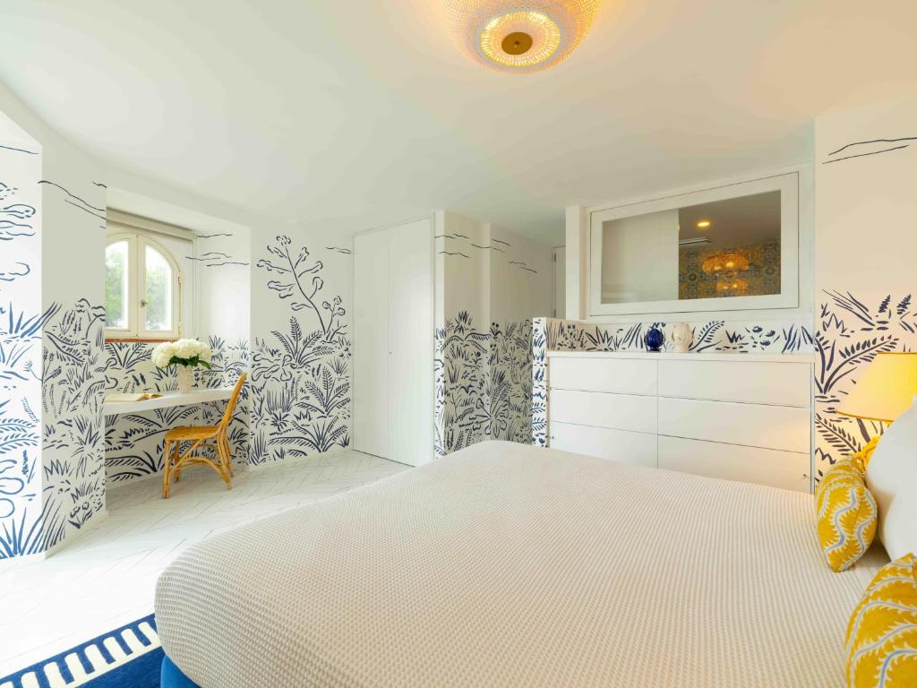 Tenuta Saracena Capri, private beach front estate with panoramic pool - 4
