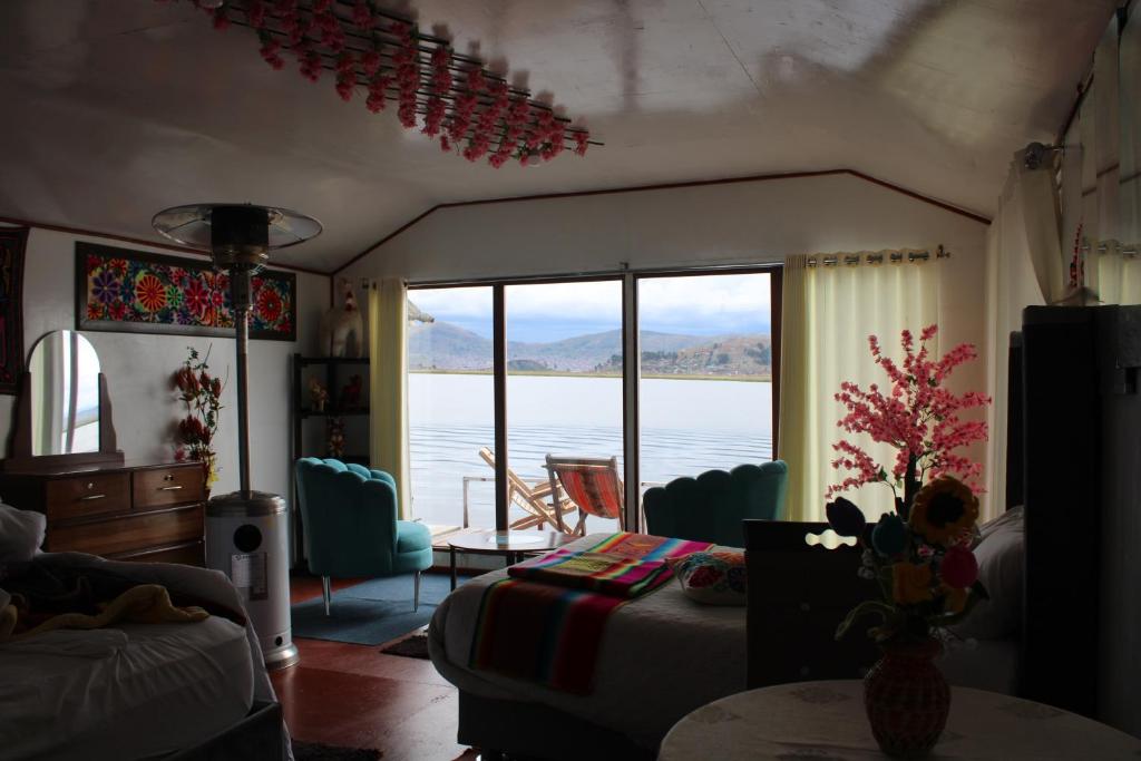 Uros Titicaca Aru Lodge - 2