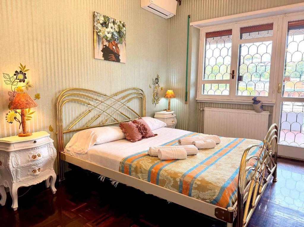 Roma VILLA BONELLi Train St - Spacious Family Home - 1