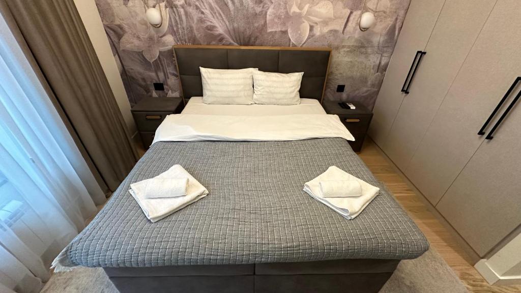 Aria Lux Apartment 1 BDR - 4