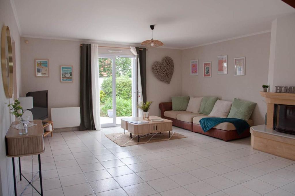 Villa Hawaï 8 à 12 pers Grand jardin et Plage à pied - 4