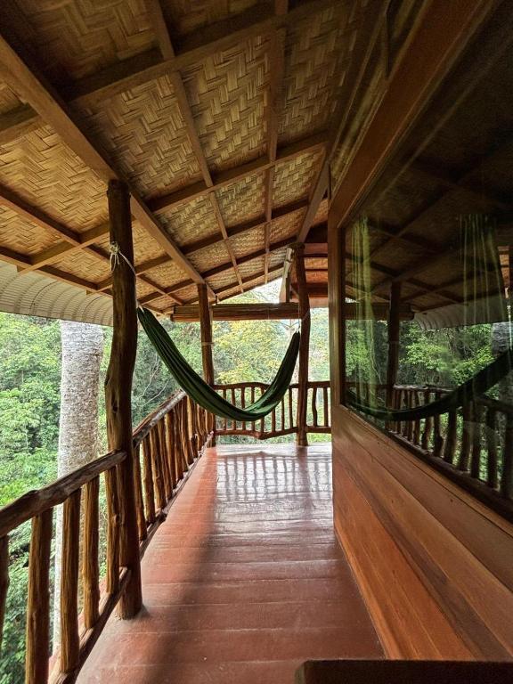 On The Rocks Bungalows, Restaurant and Jungle Trekking Tours - From May to September only stay here 