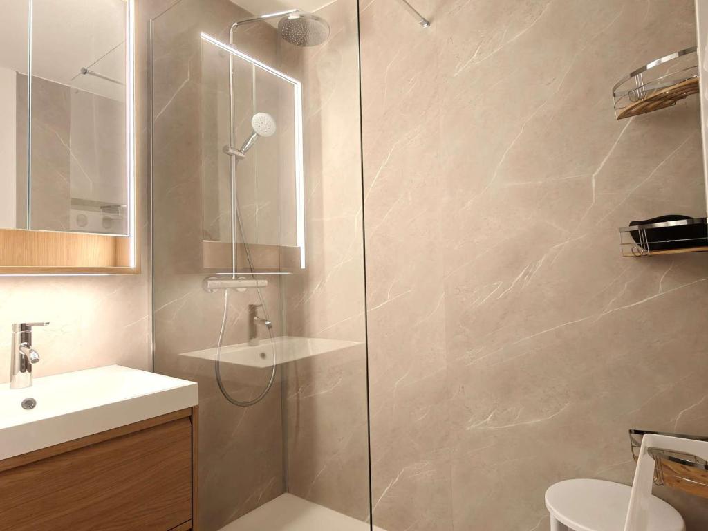 Appartement moderne avec balcon - 4 pers. - FR-1-673-21 - 5