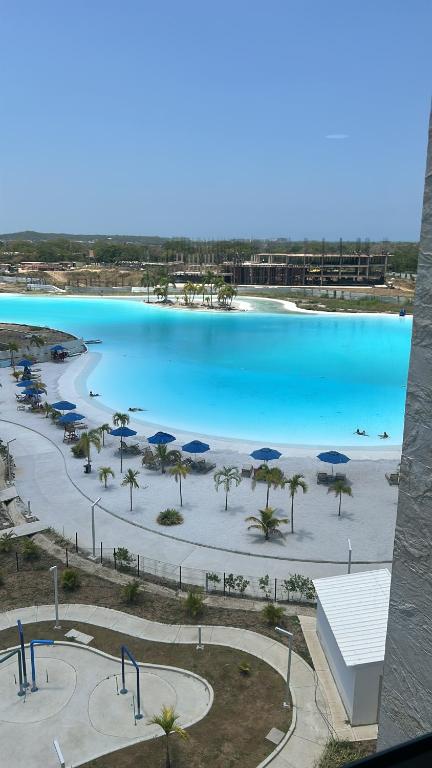 Beautiful apartment overlooking Kristal Bay - 2