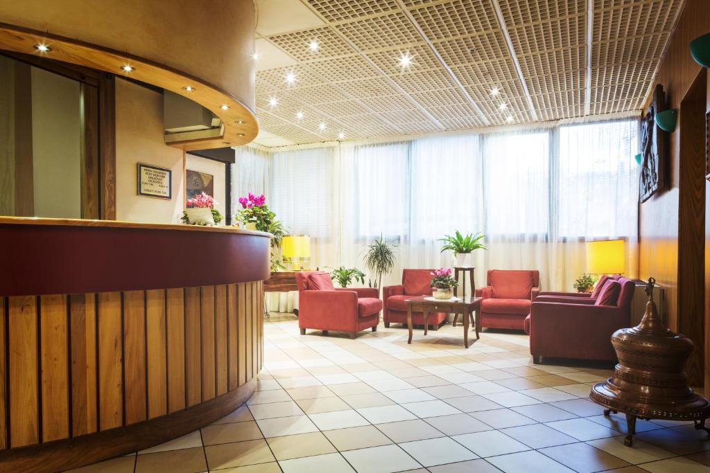 Hotel Roma photo