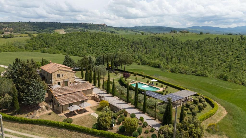 Villa Campriano by VacaVilla - 5