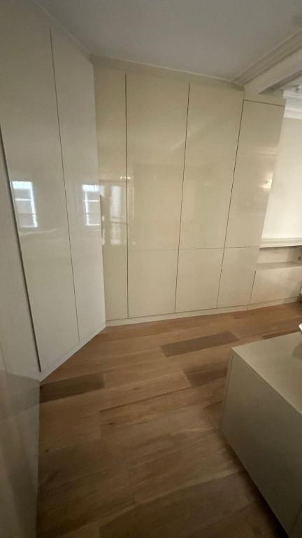 Bright apartment in the 8th arrondissement, Miromesnil, Super Central - 5