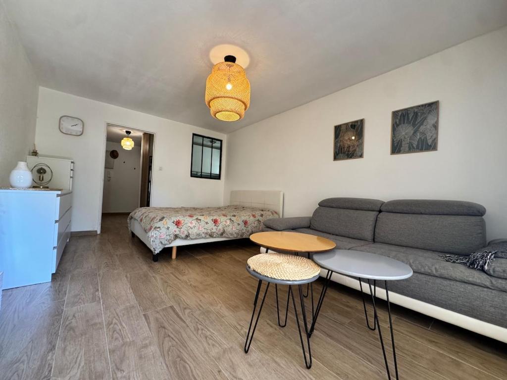L'Ibiza, beach within walking distance and air conditioning - 5