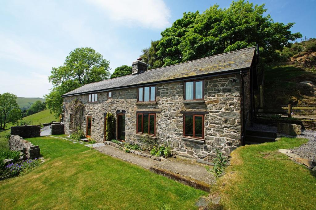Foel Fach — Hotel in Llanbrynmair