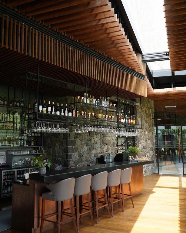 Bar/lounge