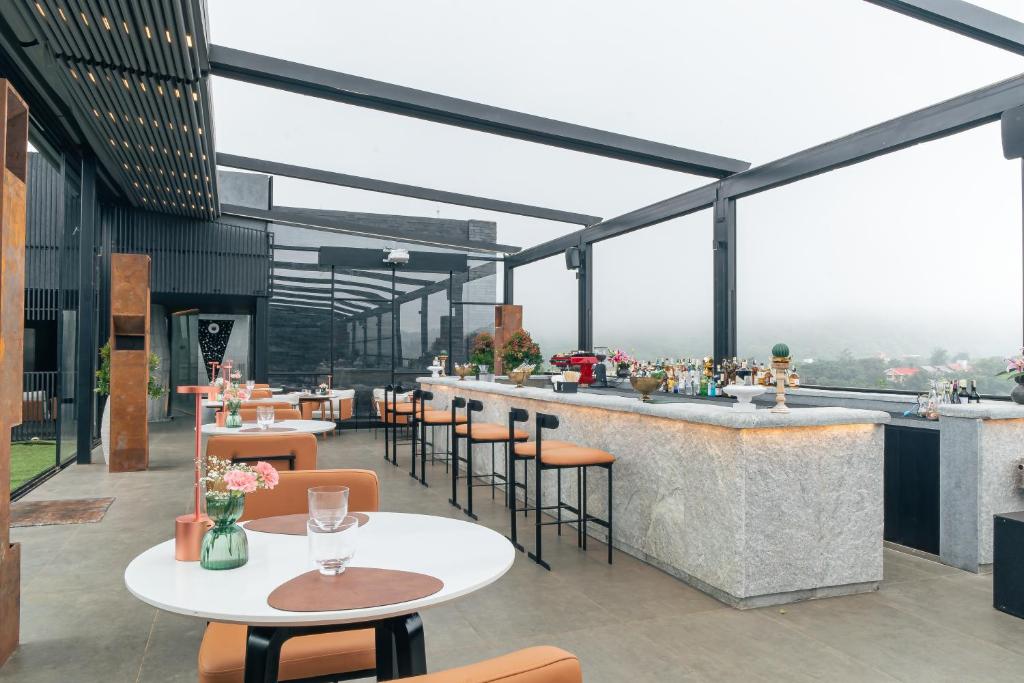 Bar/lounge