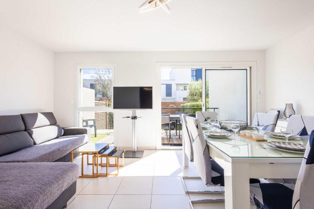 Spacieuse villa moderne à 500m de la plage dans une résidence - 4