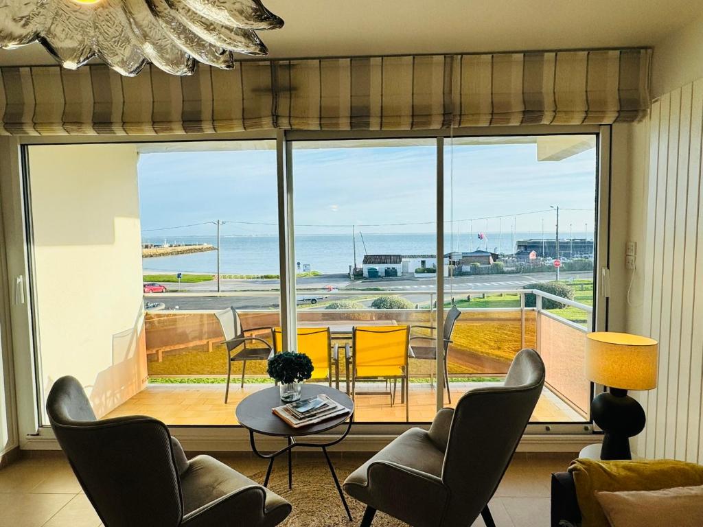Spacieux 2 pièces vue mer, parking, wifi - 5