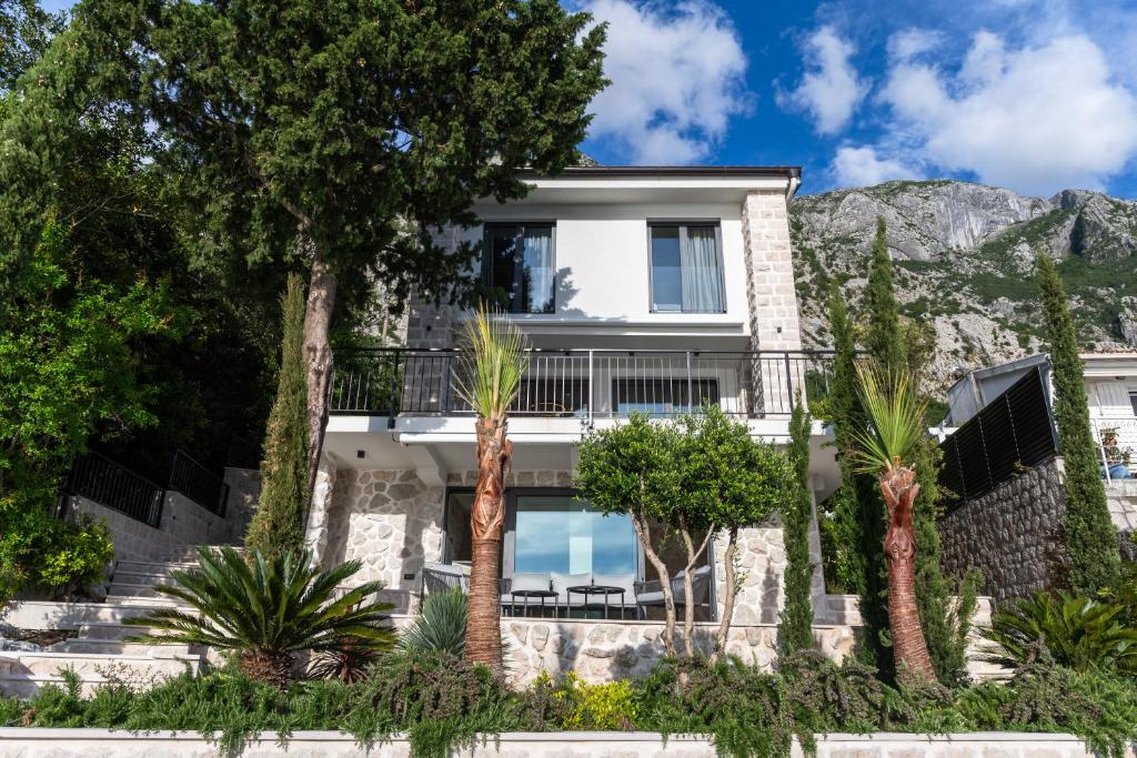 Calma House by the Sea - 2