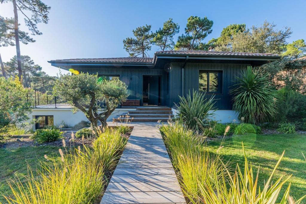 Villaluxe 10-12 people pool pool house cinema fiber - 1