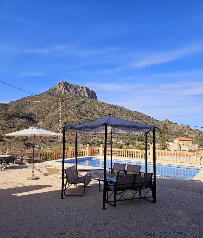 Coco Villa with panoramic views and private pool - 2