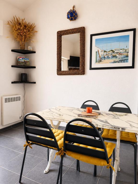 Appartement les marines vue mer - 4 personnes - 5