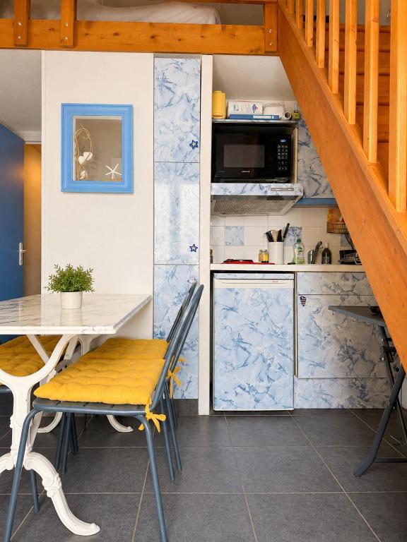 Appartement les marines vue mer - 4 personnes - 2