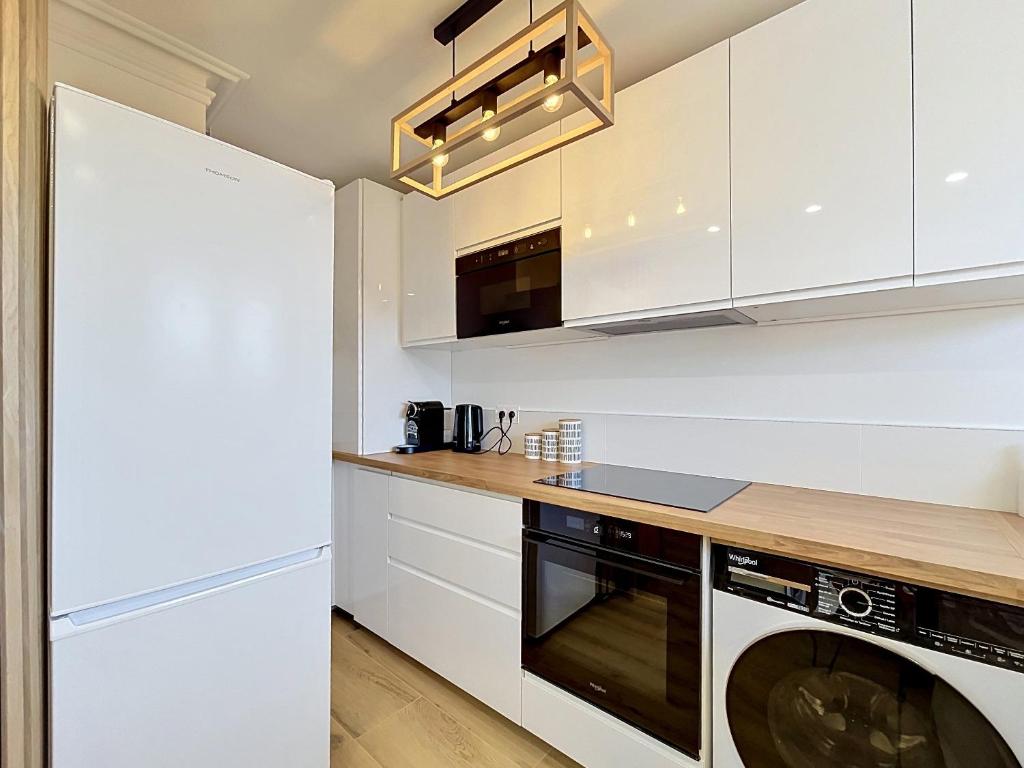 Golfe Juan proche Cannes - 4 couchages - 1 chambre - 5