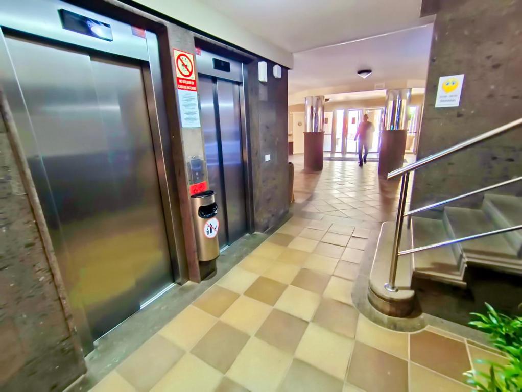 BEAUTIFUL 2bed APARTMENT WITH FANTASTIC OCEAN VIEWS - 5