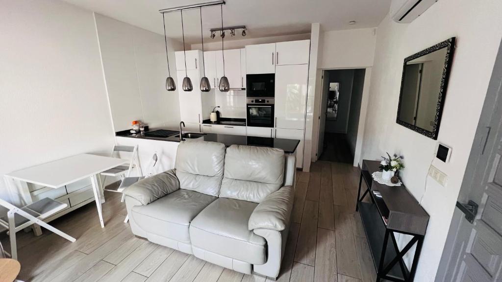 Mijas 2 bedrooms, swimming pool, 400m beach, 800m golf - 3