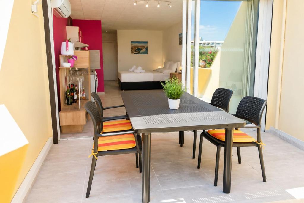Naturiste Cap d'Agde Héliopolis C 77 - 1