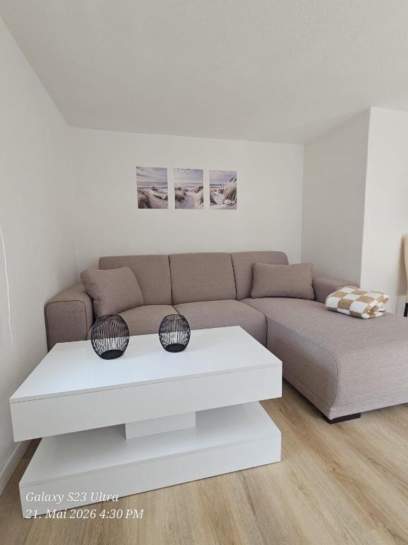 Schneiders Apartment Style House - 2