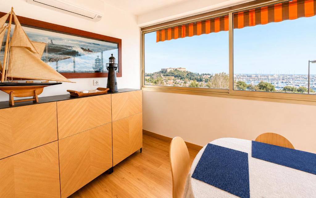 Apartment - sea-view veranda, Port Vauban - 3