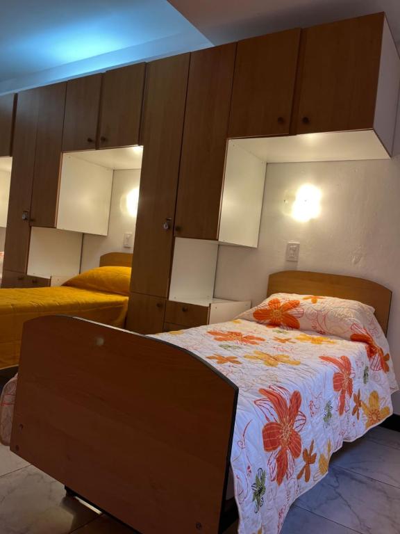 Pin-up hostel - 3
