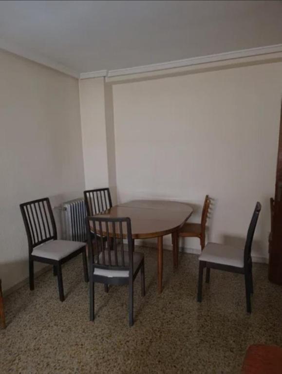 Apartamento de Cortes 3 - 5